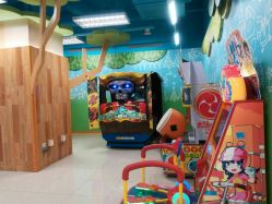 -莫莉幻想儿童乐园(武汉保利广场店)