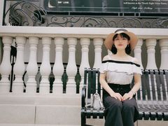 -鲁邦国际风情街(麦世达韩国精品百货店)