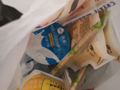 -一鸣真鲜奶吧(万地店)