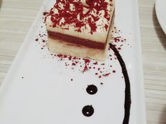 -必胜客(武汉欢乐谷店)