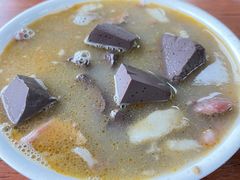 -春雨羊汤店(广开四马路总店)