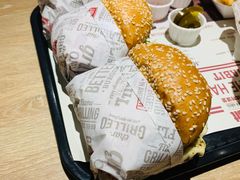 -The Habit Burger Grill 哈比特汉堡(复兴soho店)