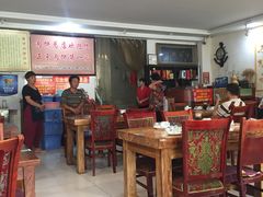 大堂-溢心园香河肉饼总店