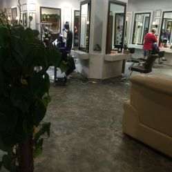 -愉己冥想·护发专门店