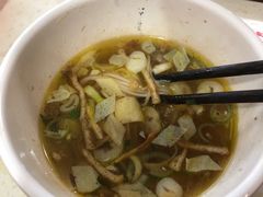 -乡党臊子面(丰庆公园店)