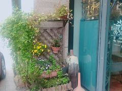 门口一角-伊斯坦布尔土耳其清真咖啡餐厅