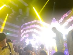-HiIbiza酒吧