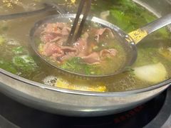 -乡土黄·鲜牛肉火锅·小龙虾(兴业街店)