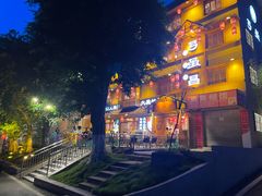 -弓虽昌焖烧鸡(大竹林店)