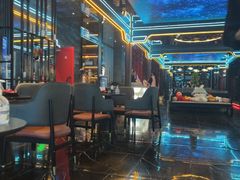 -屋有岛沉浸游戏旗舰店(中山公园店)