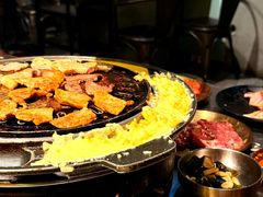 -胡悦里韩式烤肉(芝罘万达广场店)