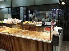 面包甜点陈列柜-幸福西饼面包茶饮(车公庙店)