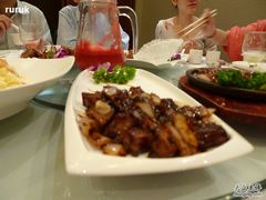 -御花园·粤菜·海鲜火锅(中山公园店)