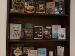 -Café Monson