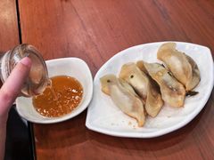 鲜肉锅贴-王中王餐厅(东安路店)