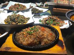 -钟掌勺忘不了地道湘菜(新天地假日广场店)