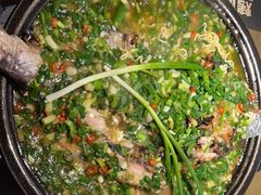 -吞鱼兽麻辣烤鱼(万达店)