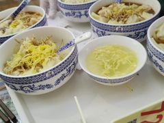 -笑来喜馄饨小笼工坊店(湖滨街店)