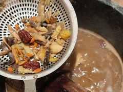 -蘑界·野生菌火锅(深业上城店)