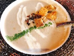 -YUE·6·西式融合餐厅(外滩六号店)