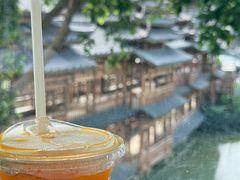 -星巴克(南宁民歌湖店)