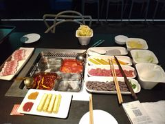 -海底捞火锅智慧餐厅(中骏世界城店)