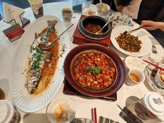 -千百味红餐厅·非遗江西菜(绿地双子塔总店)