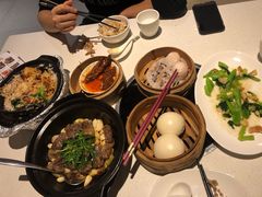 -煲王粤菜餐厅(中侨中心店)