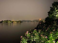 -苏堤停车场