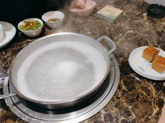 -鱼粤鲜淘米捞·中山脆肉鲩火锅(悦湖会店)