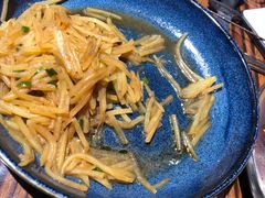 -蚝堡海鲜·威海菜·海肠捞饭·烧烤·亚洲吃蚝公司(幸福门店)