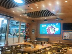 大堂-伊麦佳兰州牛肉面清真美食店