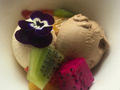 手工冰淇淋配季节水果-蝶舍·MAISON PAPILLON