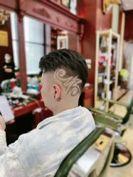 -尼特斯男士发型馆