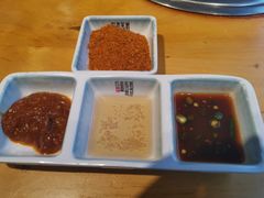 -唯成•韩国炭火烤肉 유성고기