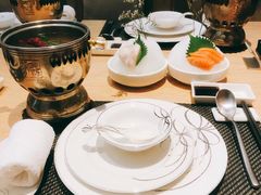 -雍和会海鲜姿造自助(湖东路店)