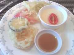 -亮马河饭店翠雅咖啡厅