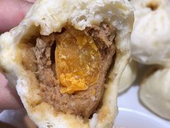 咸蛋黄超人包-老陶包子铺(南大西南村店)