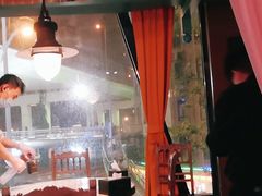 -沪小胖小龙虾(淮海中路旗舰店)
