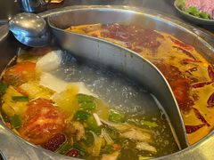 -重庆风光老灶火锅城(同德广场店)