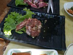 -牛信亭韩国料理·炭火烤肉(紫藤路店)