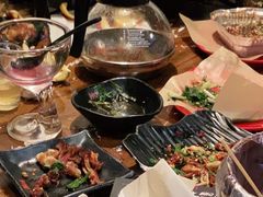 -何师烧烤Pro ·江湖川菜·小龙虾·精酿(太古里旗舰店)