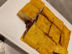 武汉三鲜豆皮-楚山晓·楚湘菜(江夏永旺店)