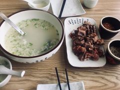 -乔家小院•本地小海鲜•非遗驴肉(万年泉路店)