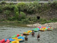 -仙人谷漂流景区