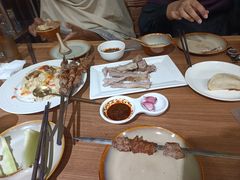 -贯贯吉·清真餐厅(浙江中路店)