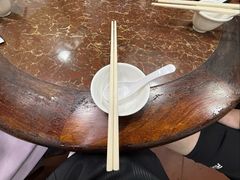 餐具摆设-陈光记烧腊店(罗保博士街店)