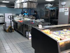 -盒马鲜生(杭州运河上街店)