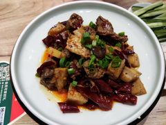 -龙聚德北京烤鸭(沙坪坝华宇A馆店)