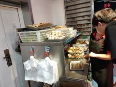 -老谢野馄饨(延安路店)